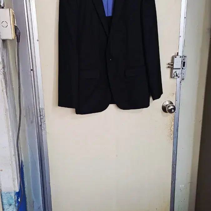 [BUNJANG] Men's Autumn Jacket Size 95 / 트레이트남성가을자켓95싸이즈가슴46총장75센치