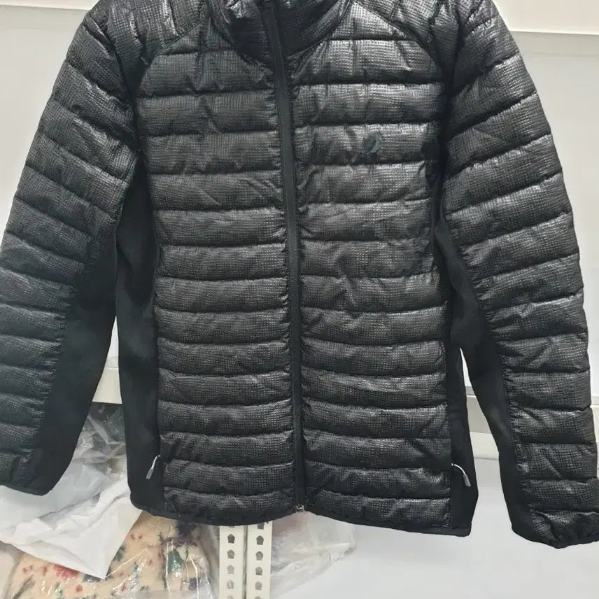 [BUNJANG] Lafuma Genuine Duck Down Lightweight Padded Jacket Size 100 / 라푸마 정품 오리털경량패딩 100사이즈 팝니다