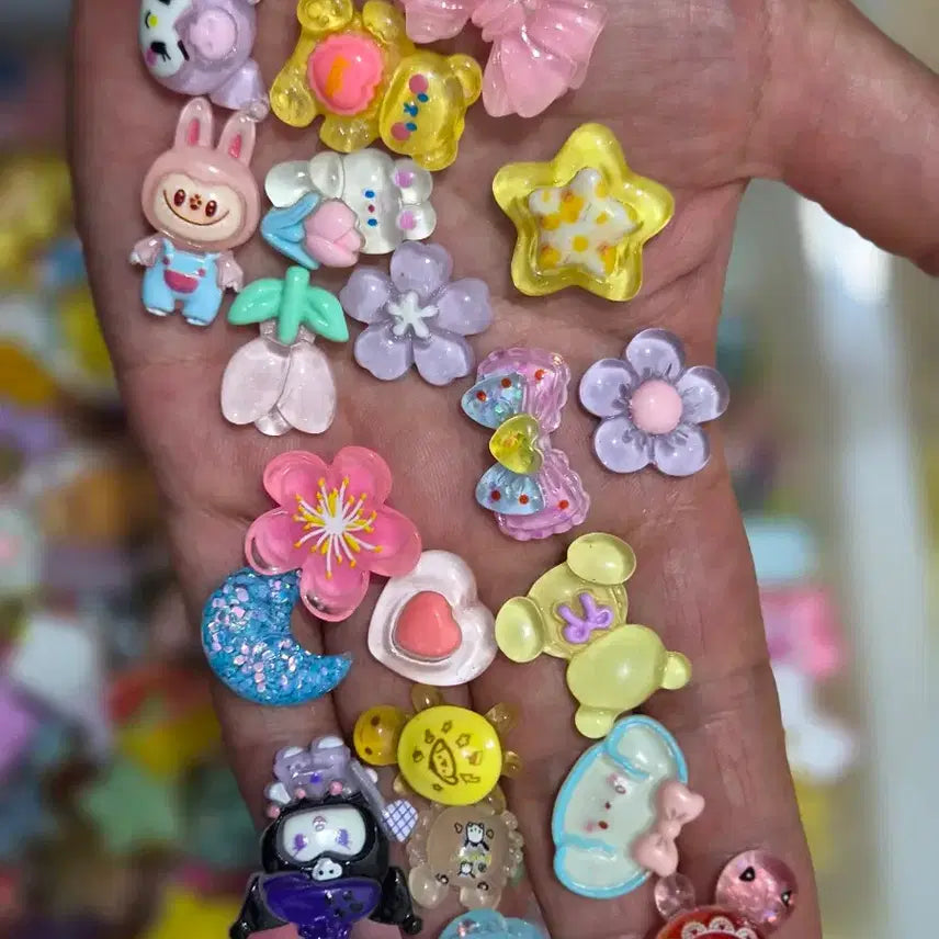 [BUNJANG] A18 Mixed Translucent Charms for Decoden & Crafts (Approx. 500 pcs) / 신상 A18  500개 데코덴 반투명 파츠 믹스 탑꾸재료 랜덤