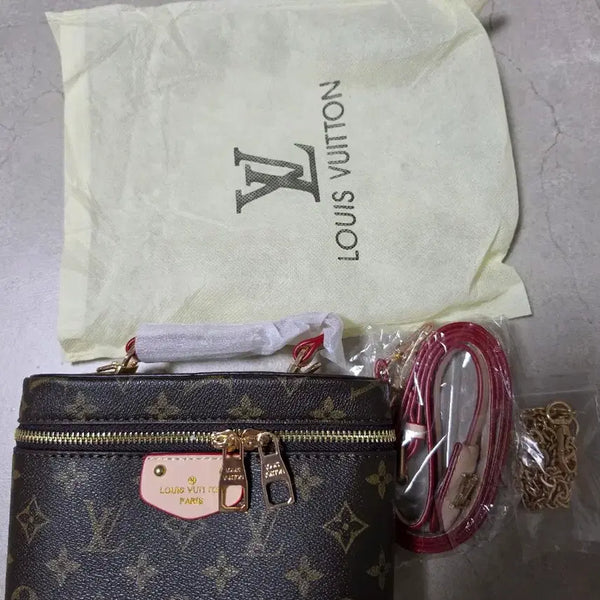 [BUNJANG] Pouch Bag (New) / 숄더가능 파우치 가방 (새상품)