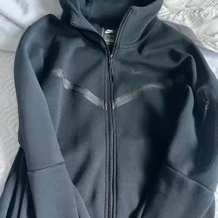[BUNJANG] Nike Tech Fleece Black / 나이키 테크팩 블랙