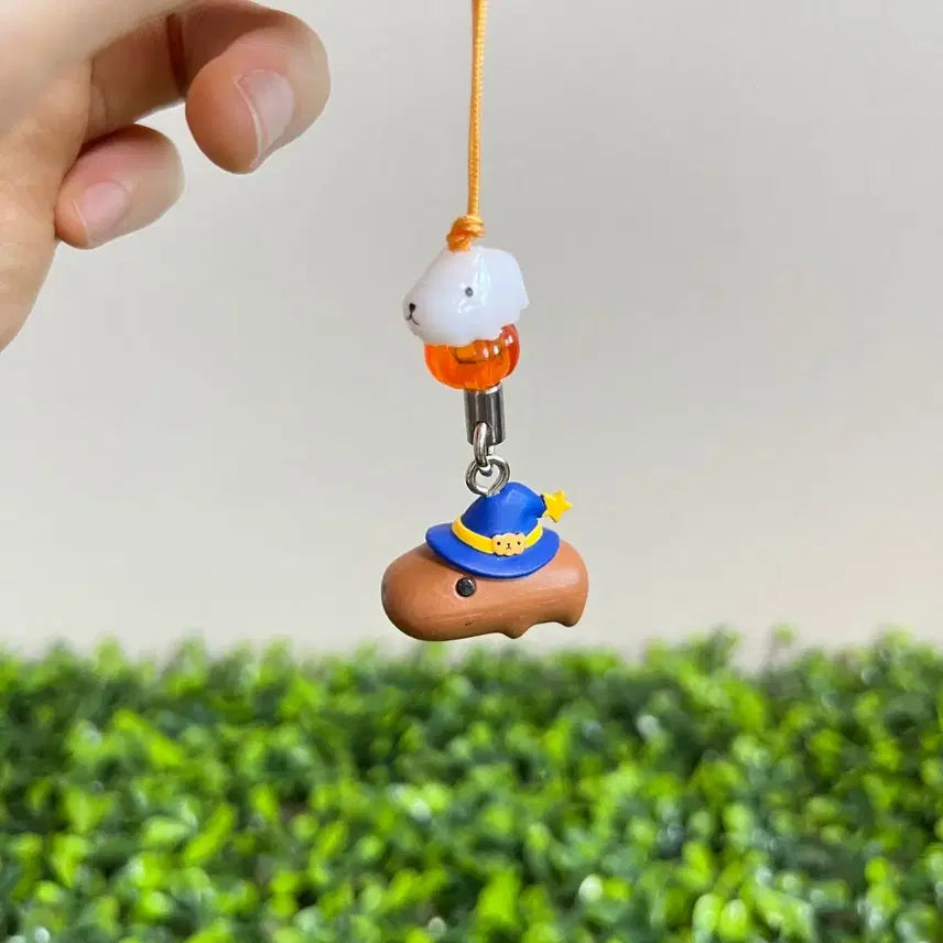 [BUNJANG] Capybara-san Halloween Keyring Strap / 카피바라상 할로윈 키링 스트랩