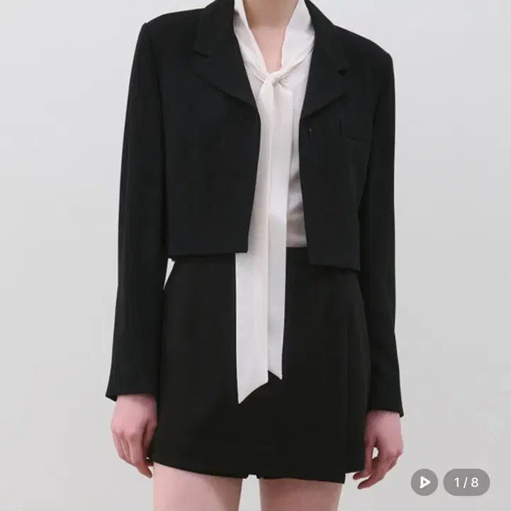 [BUNJANG] Frontrow Cropped Blazer / 프론트로우 크롭블레이저