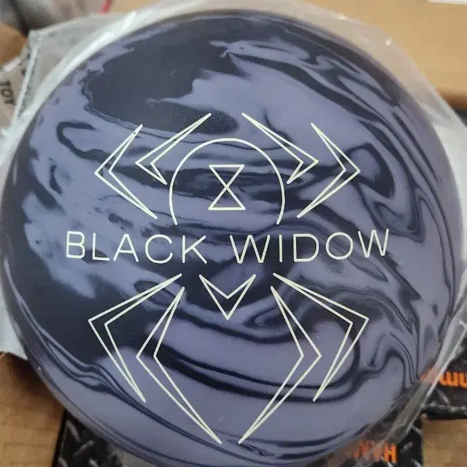 [BUNJANG] Storm Bowling Black Widow Mania Solid 15 lbs / 볼링 블랙위도우 매니아 솔리드  15파운드