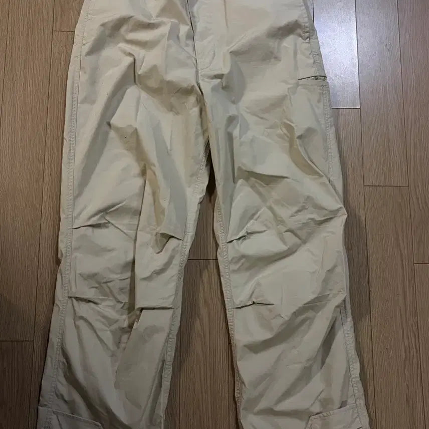 [BUNJANG] Uniqlo Parachute Pants M / 유니클로 파라슈트 팬츠 M