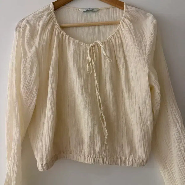 [BUNJANG] TANATT Banding Crop Blouse / 타낫 밴딩 크롭 블라우스