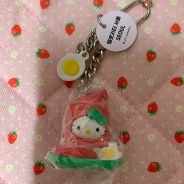 [BUNJANG] Hello Kitty Seoul Area Keyring / 올리브영 텐바이텐 지역 헬로키티 키링(서울)