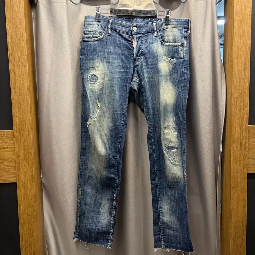 [BUNJANG] DSQUARED2 Damage Washing Pants / 디스퀘어드2 데미지 워싱 팬츠