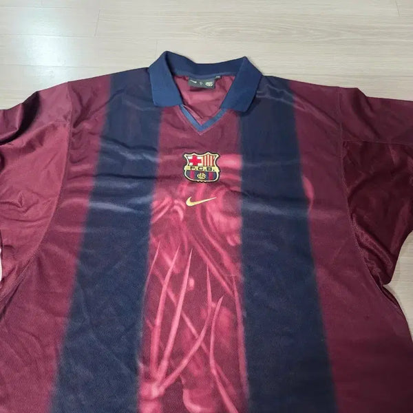 [BUNJANG] Scott Barcelona Collaboration XL Shirt / 트래비스스캇 바르셀로나 콜라보 xl