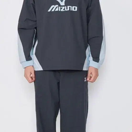 [BUNJANG] Mizuno Authentic Woven Sweatshirt Piste Training Setup / (새상품) 미즈노 정품 우븐 맨투맨 피스테 트레이닝 셋업매장판 248000원