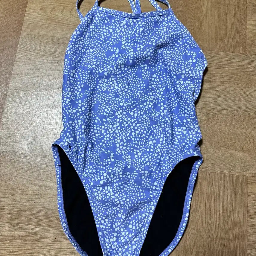[BUNJANG] Jolynne Swimsuit Size S (26) / 졸린 수영복S 26사이즈