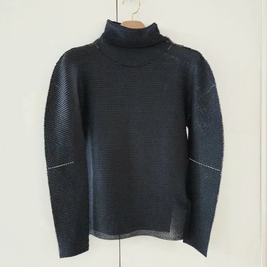 [BUNJANG] Issey Miyake Me Stretch Top / 이세이미야케 미 스트레치 탑
