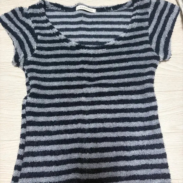 [BUNJANG] Striped Short-Sleeve Knit Top / 스트라이프 반팔 니트