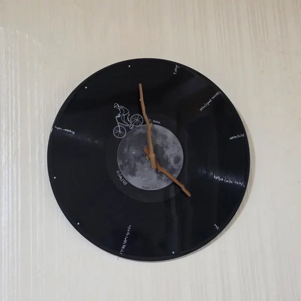 [BUNJANG] BTS RM mono Mixtape LP Record Turntable Clock / bts 방탄 방탄소년단 Rm 알엠 남준 namjoon mono 모노 믹스테잎 믹스테이프 mixtape 레코드판 LP판 LP 턴테이블 시계