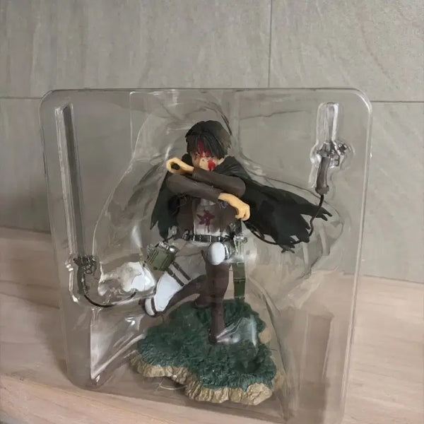 [BUNJANG] Attack on Titan Levi Figure / 진격의거인리바이피규어