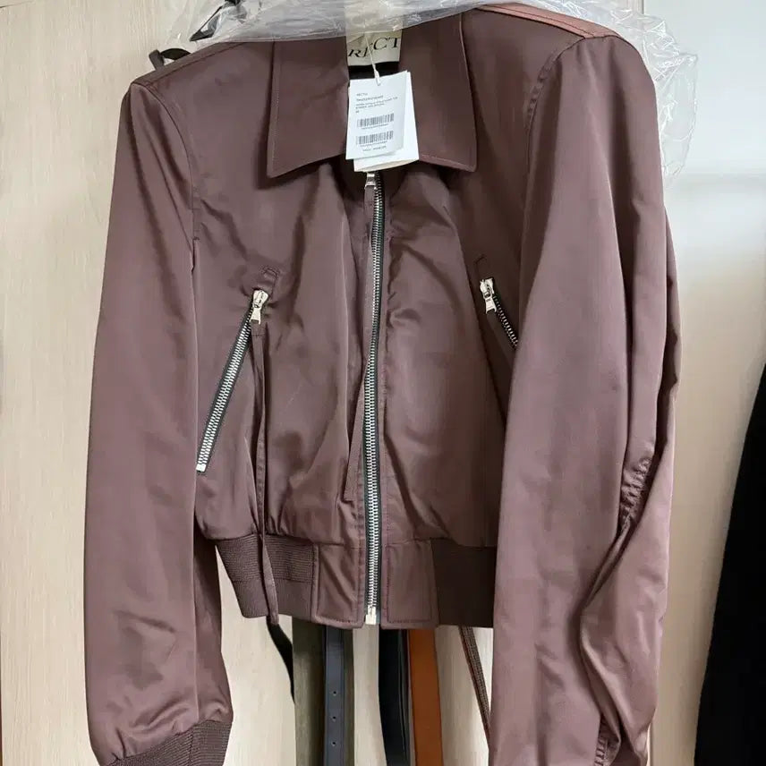 [BUNJANG] Recto 25SS Team Bomber Jumper Jacket Red Brown / 렉토 25SS 팀 봄버 점퍼 자켓 레드 브라운 (새상품)