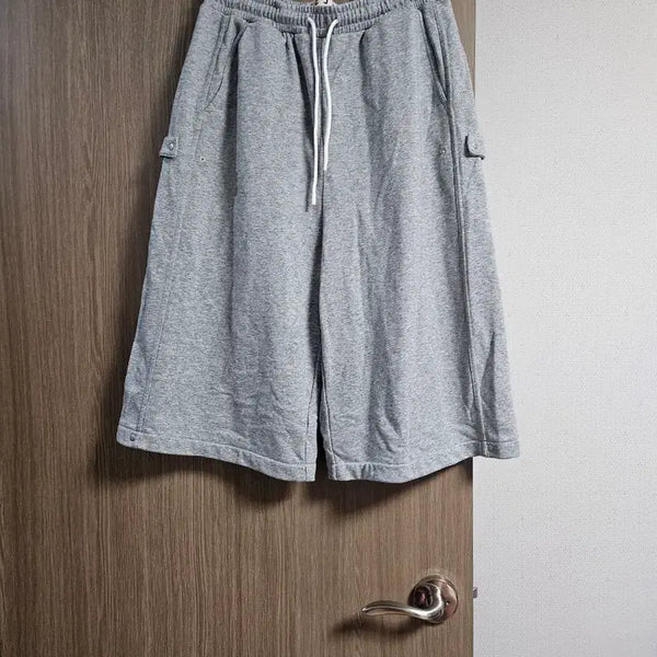 [BUNJANG] Juicy Judy Bermuda Pants / 쥬시쥬디 버뮤다 팬츠