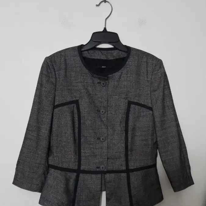 [BUNJANG] HUGO BOSS Collarless Blouse Jacket / HUGO BOSS 노카라 블라우스 재킷