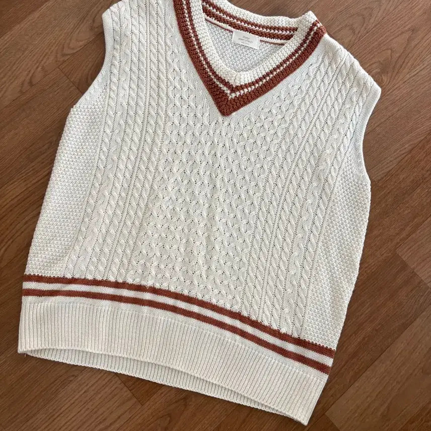 [BUNJANG] Stylish Knit Vest / 니트조끼