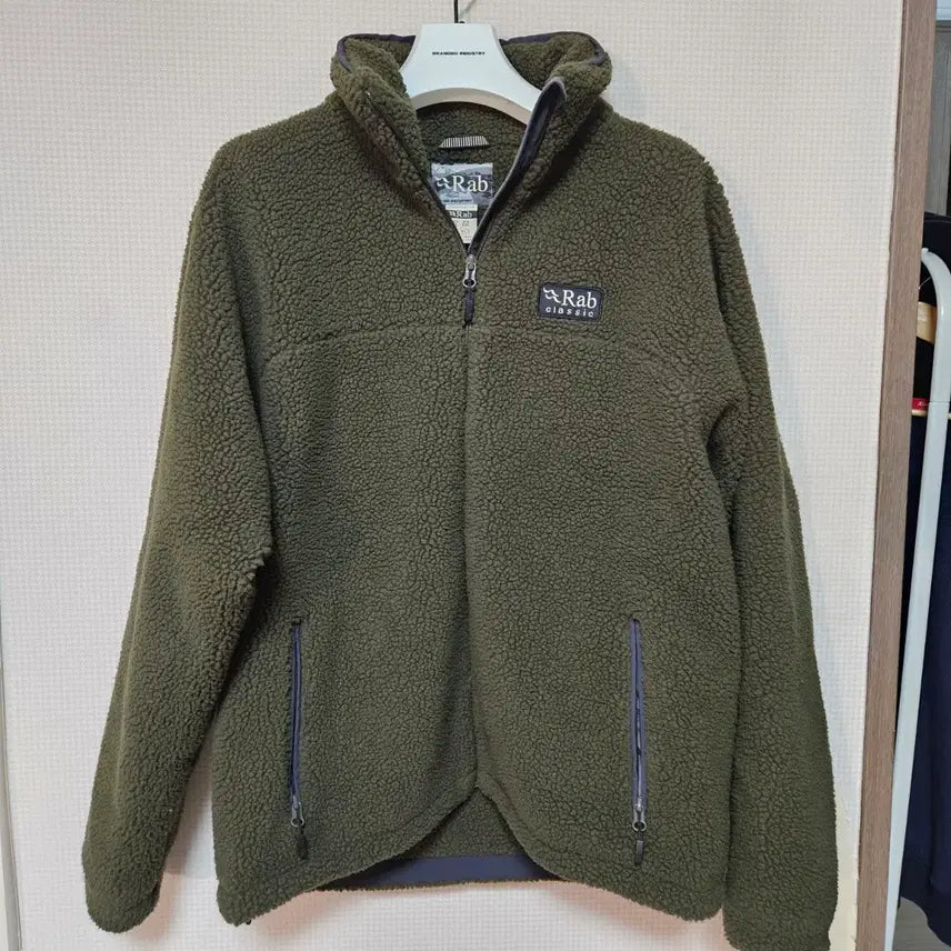 [BUNJANG] Rab Classic Khaki Fleece Jacket / Rab 클래식 카키 플리스 자켓