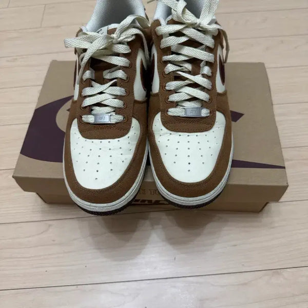 [BUNJANG] Nike Air Force 1 '07 LV8 1 / 나이키 에어포스 1 07 LV8 1