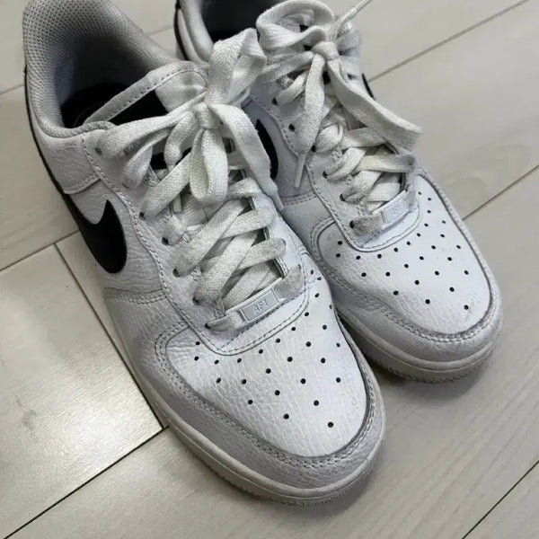 [BUNJANG] Nike Air Force 1 '07 Low White Black / 나이키 에어포스 1 '07 로우 화이트 블랙