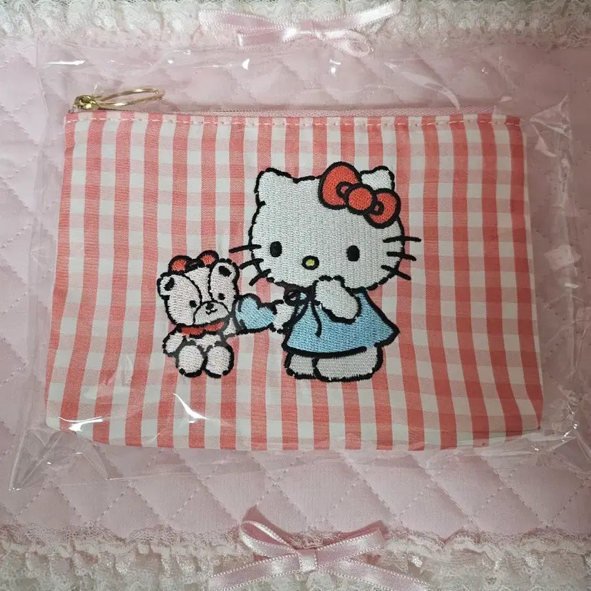 [BUNJANG] Sanrio Hello Kitty Check Mini Pouch / (일본정품) 산리오 체크 키티 미니 파우치