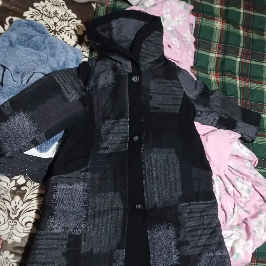 [BUNJANG] Sijou Women's Patchwork Hooded Padded Coat / Sijou 여성 패치워크 후드 누빔패딩 코트(여러컬러있음)