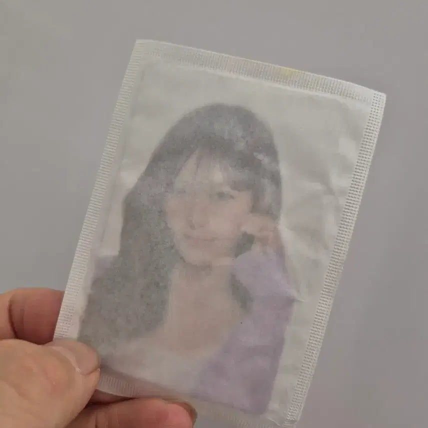 [BUNJANG] RESCENE Transparent Photocard Bundle Set (Sealed) / CU 리센느 투명포토카드 미개봉  4장 일괄