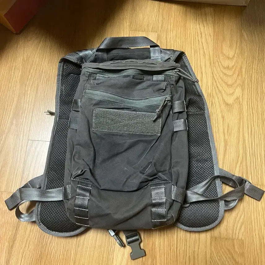 [BUNJANG] Maxpedition IMBS Stealth Hiker Backpack - Waxed Black / 맥포스 IMBS 스텔스 하이커 백팩 - 왁스 블랙