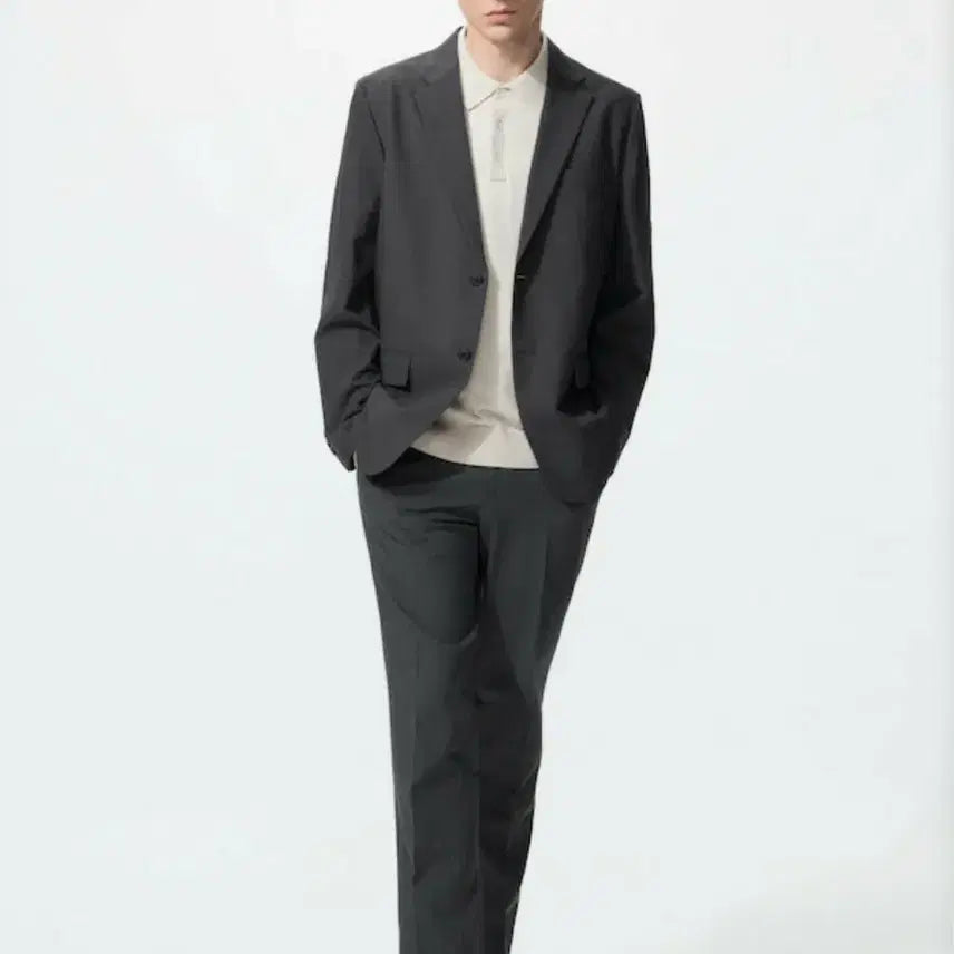 [BUNJANG] Uniqlo Ultra Stretch Wool-Like Suit Setup Dark Gray / 유니클로 감탄 울라이크 스트레치 정장 셋업 다크그레이 (상:L 하:34)