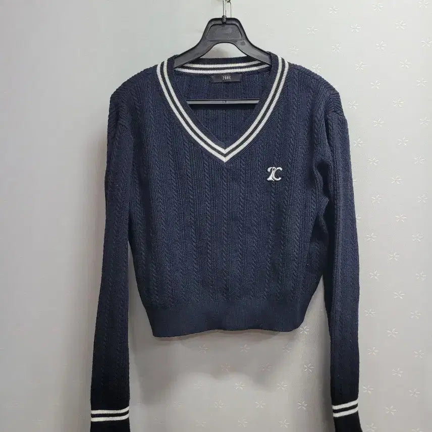 [BUNJANG] ZOOC V-Neck Cropped Knit Navy (Size 55-66) / 55~66)주크 브이넥 크롭니트