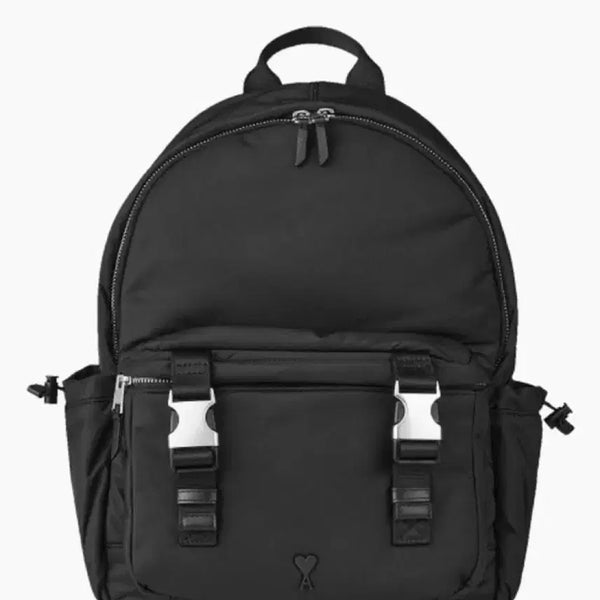 [BUNJANG] AMI Small Heart Logo Backpack Black / AMI 아미 스몰 하트 로고 백팩 블랙