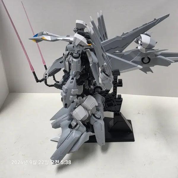 [BUNJANG] Evangelion, Zeus, God Gundam Model Kits Bundle Set / 창모완 에반게리온.제우스.갓건담 외 3종 일괄로만 판매합니다