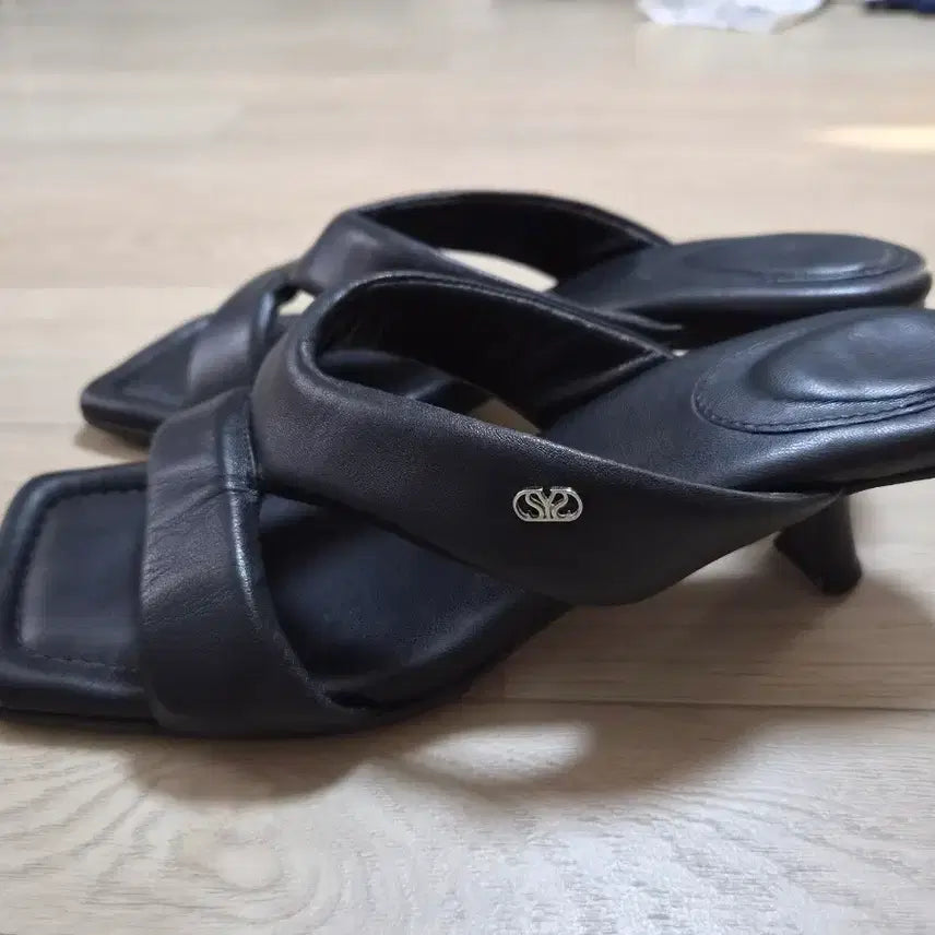 [BUNJANG] System Black Mule Sandals / 시스템(system)블랙 뮬 샌들