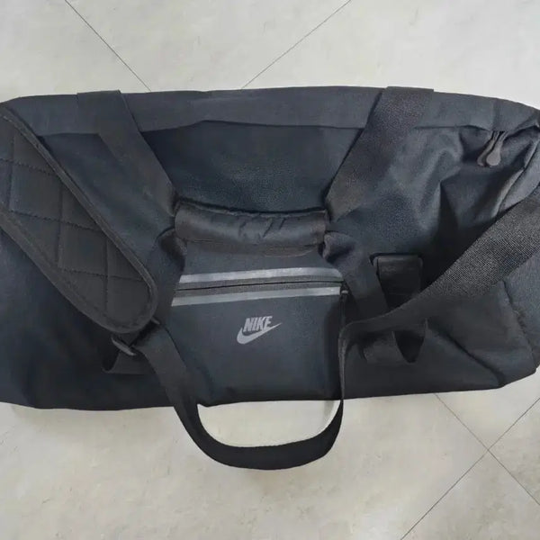 [BUNJANG] Nike Elemental Premium Duffel Bag 45L / 나이키 엘리멘탈 프리미엄 더플백 45L