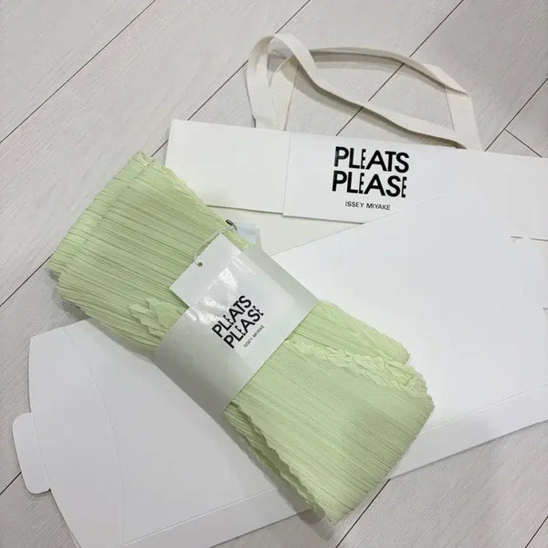 [BUNJANG] Pleats Please Scarf Pastel Green / (새상품)플리츠플리즈 스카프 파스텔 그린