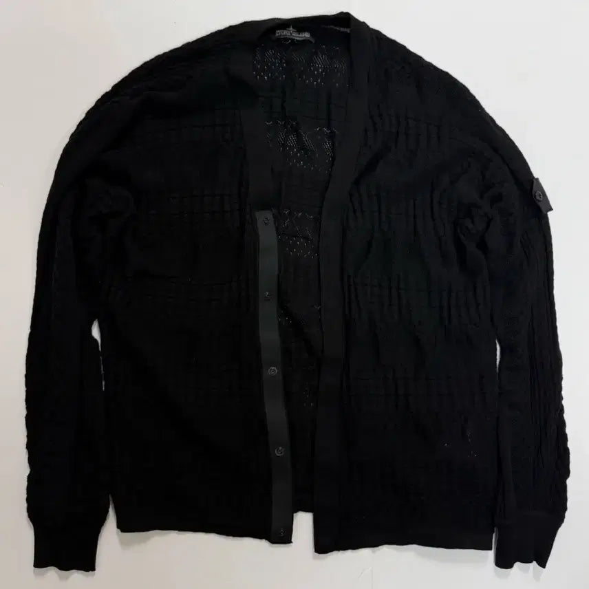 [BUNJANG] Stone Island Black Knit Cardigan / 스톤아일랜드 블랙 니트 가디건