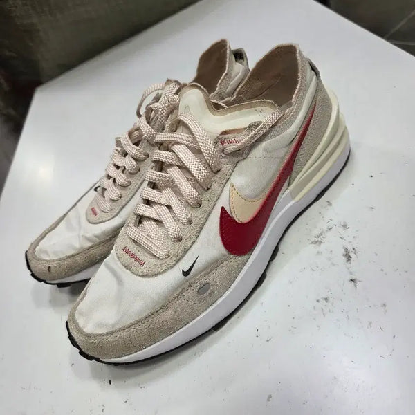 [BUNJANG] Nike Waffle One Women's Size 240 / 나이키 와플 원240