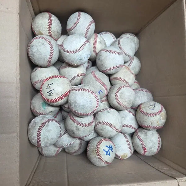 [BUNJANG] Used Baseball Balls (200 pcs) / 중고 야구공 200개 팝니다