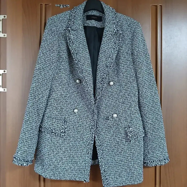 [BUNJANG] Jigott Black Tweed Double-Button Jacket Size 55 / 지고트 블랙 트위드 더블 버튼자켓 55