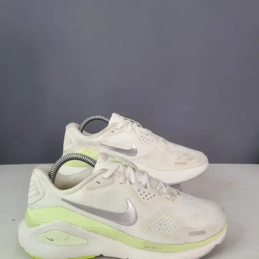 [BUNJANG] Hyojavintage Nike Structure 26 / 효자빈티지 230 나이키 스트럭처 26