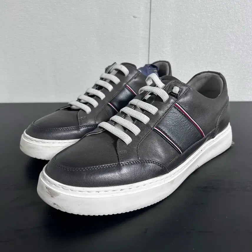 [BUNJANG] MisoPay Sneakers (255) / 미소페 스니커즈(255)