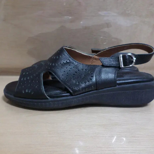[BUNJANG] Esquire Portfolio Sandals / 후루룩구제2 250 여 에스콰이어 포트폴리오 샌들 신발 260922