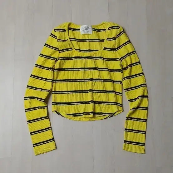 [BUNJANG] Striped Knit Sweater / 줄무늬니트