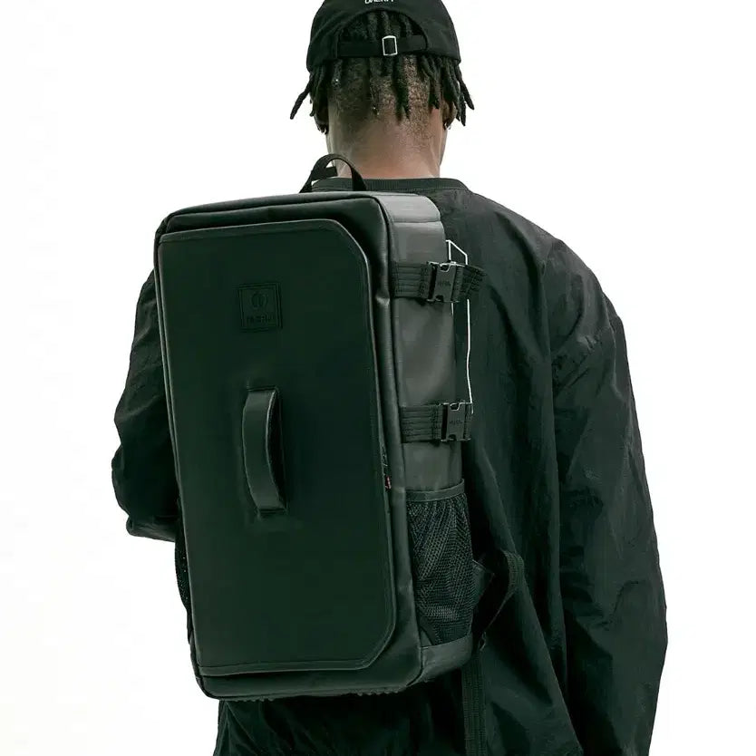 [BUNJANG] 1:1 REAL Monsta 40 Black Label Backpack / 원알엠 몬스터40 블랙라벨 백팩