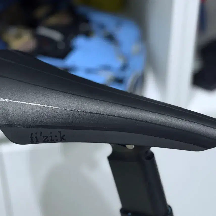 [BUNJANG] Fizik Volta R1 Saddle / 피직 볼타 R1