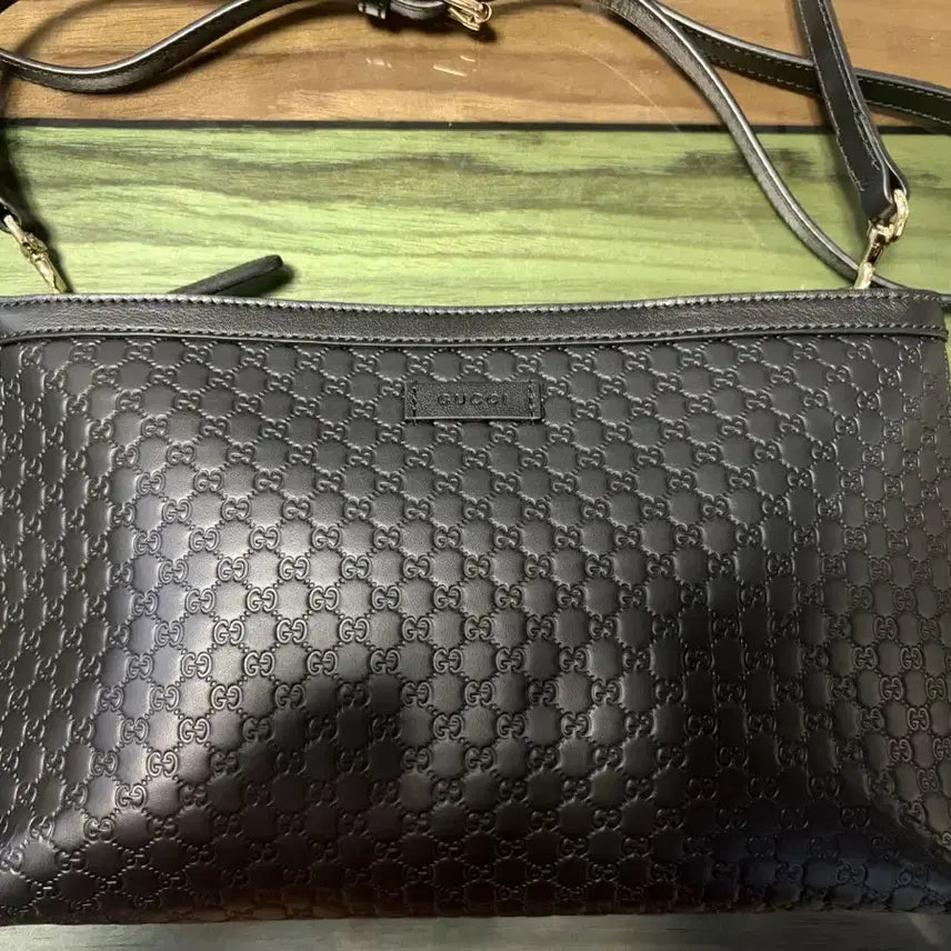 [BUNJANG] Gucci Microguccissima Black Clutch Bag / 구찌 마이크로시마 블랙 클러치백