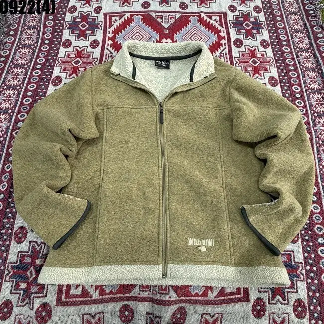 [BUNJANG] Wild Kiwi Fleece Jacket L / 와일드키위 플리스 자켓 L 0922