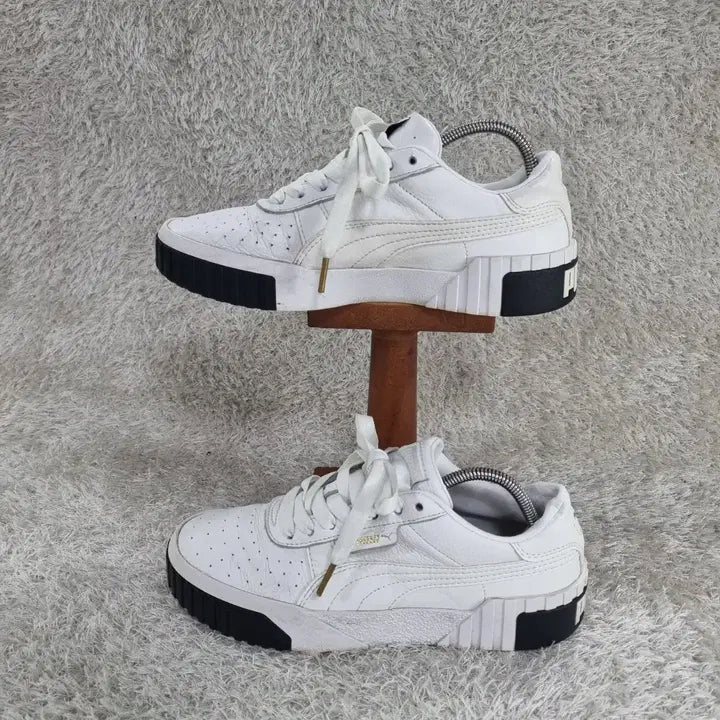 [BUNJANG] Puma Cali White Women's Sneakers / 240 푸마 칼리 화이트 우먼스 스니커즈